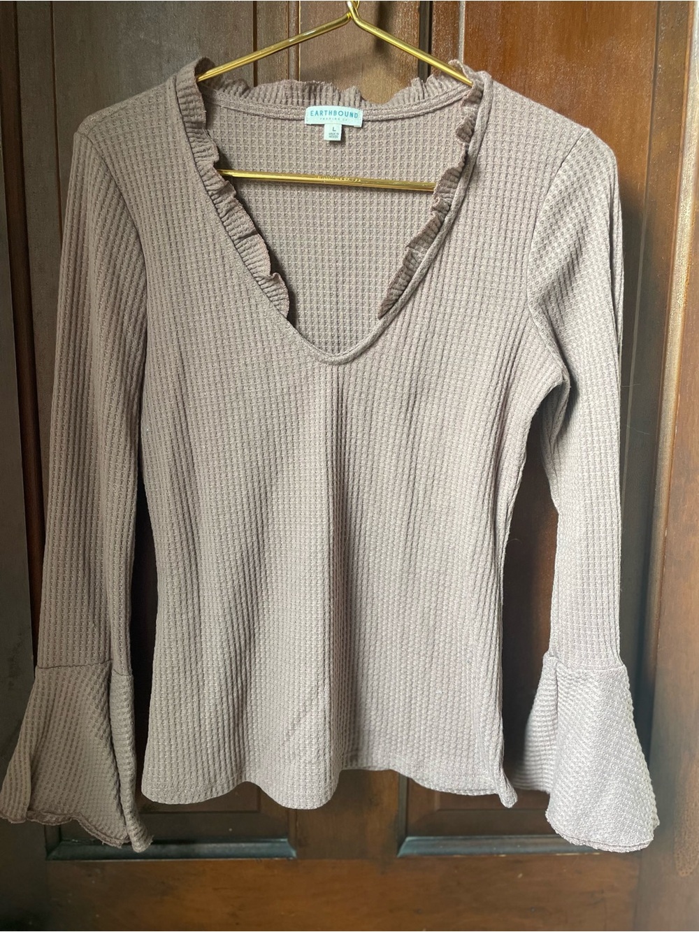 Earthbound Trading Co women's large brown waffle knit top